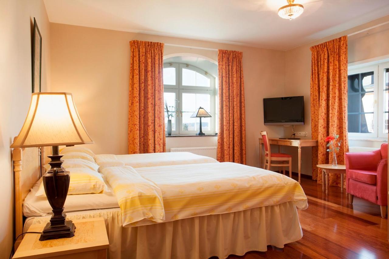 Johannesbergs Slott Rimbo Εξωτερικό φωτογραφία